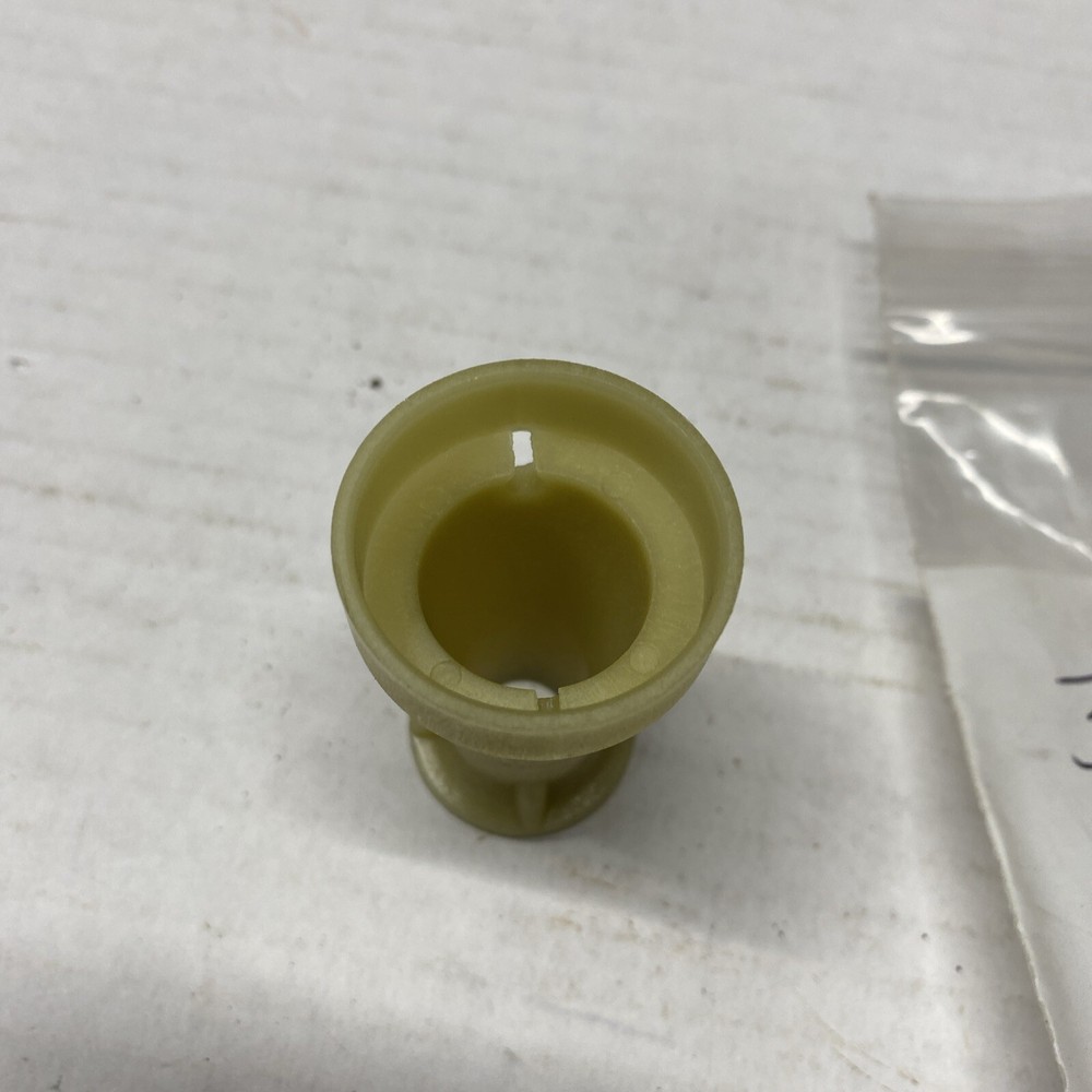 Evinrude Johnson Shift Rod Spacer 321122 BB-370