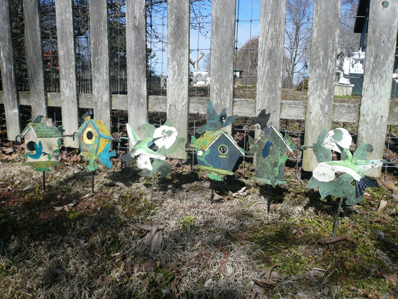 Mid Century Vintage Birds & Houses Metal Garden Border Stakes