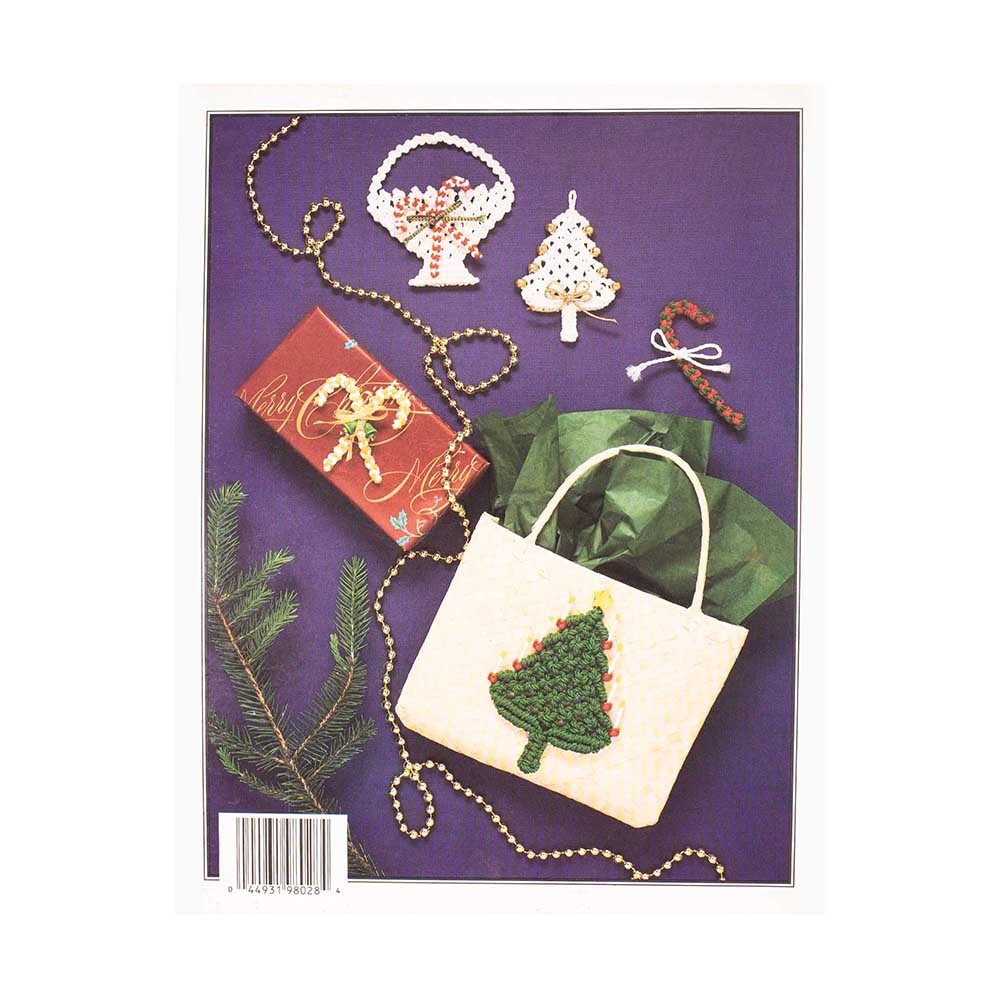 A Macramé Christmas Project Book  Quality Craft Instructions