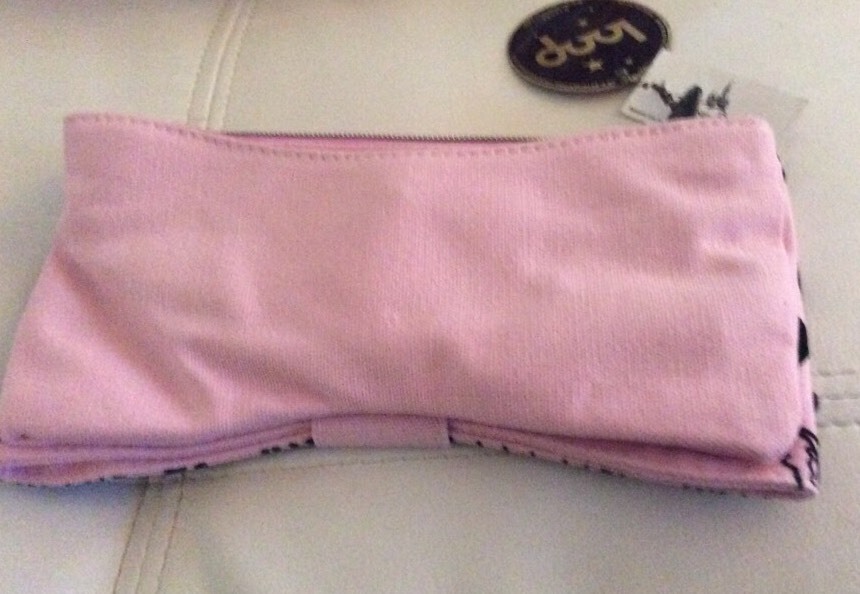 NWT Disney Couture Snow White bow clutch Wallet Makeup Bag By Loop