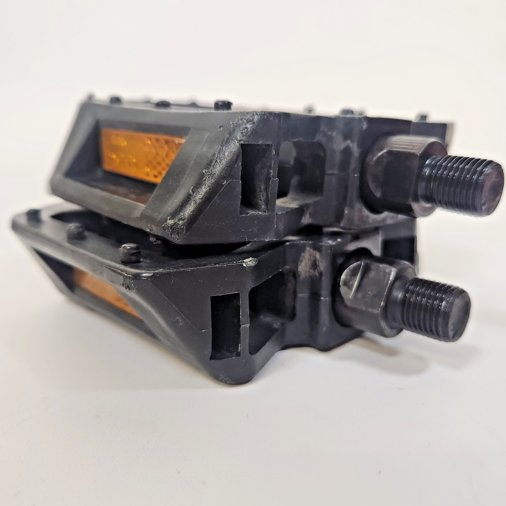 Gravity Games FS360 1/2" platform pedal set