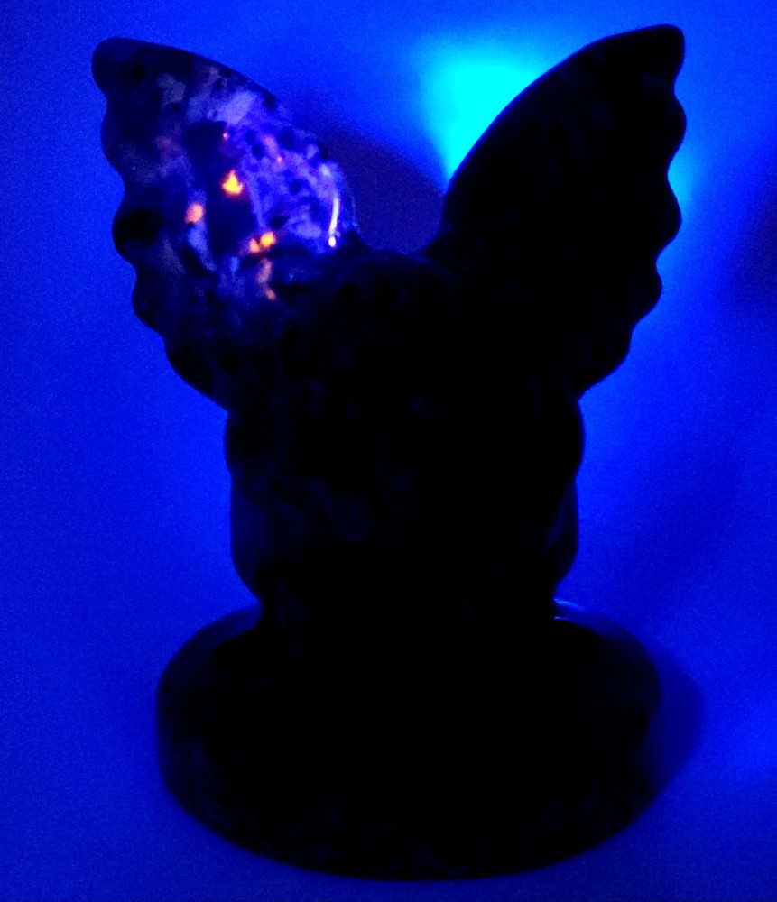 Yooperlite Gargoyle Carvings- UV Reactive