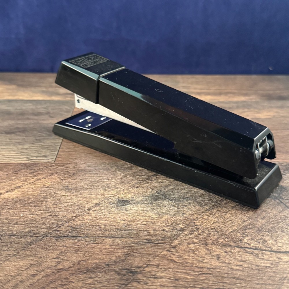 Stanley Bostitch Stapler Model B660