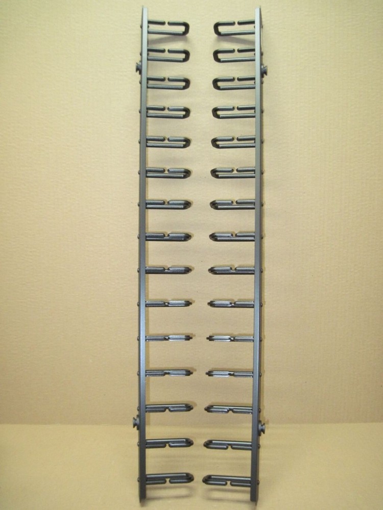 Tripp Lite SRCABLERINGVRT 6Ft Vert Cable Manager Flex Ring Toolless Mounting