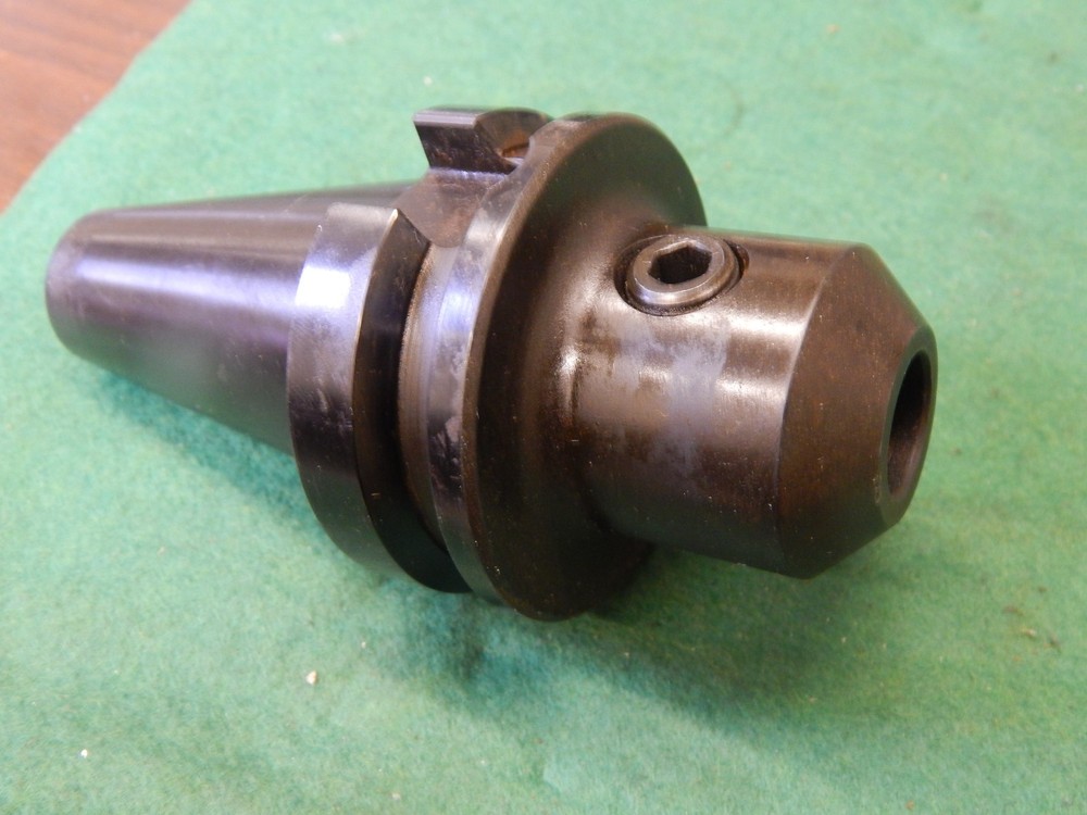 Command BT40 5/8" End Mill Holder