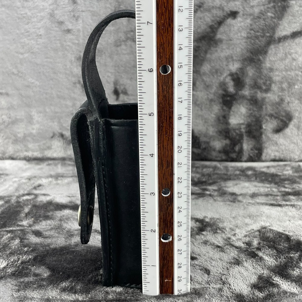 Bianchi Closed Top Flashlight Holder 36A Leather