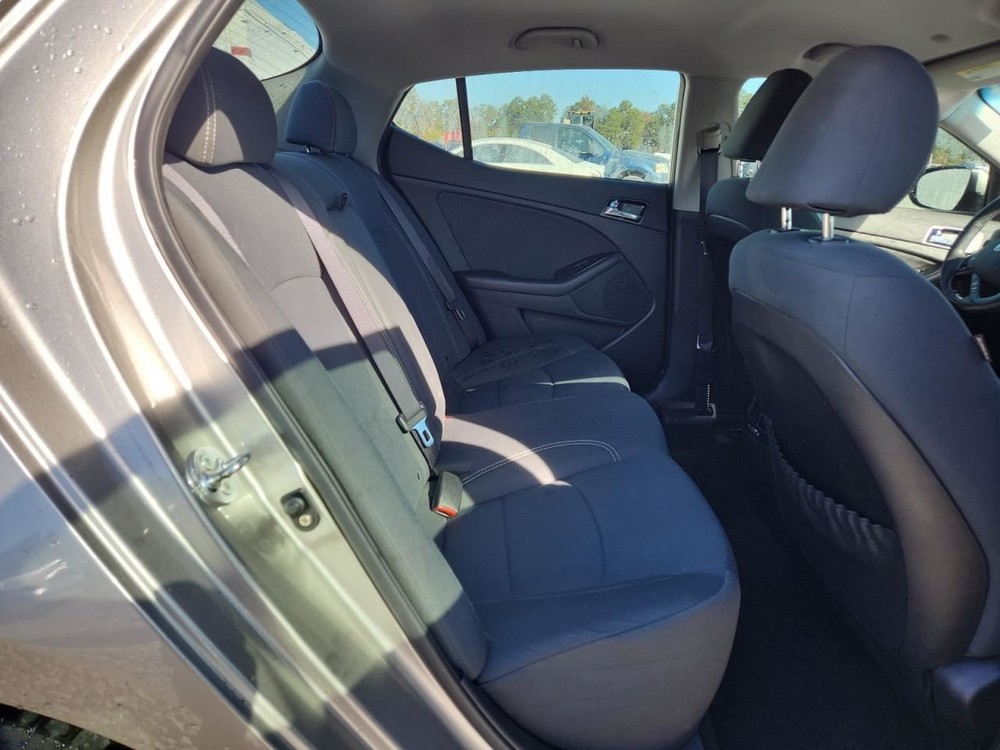 OPTIMAKIA 2013 Glove Box 4888190