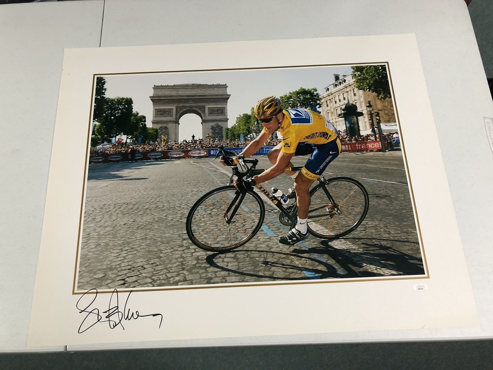 Lance Armstrong Signed 22x28 Print(JSA)