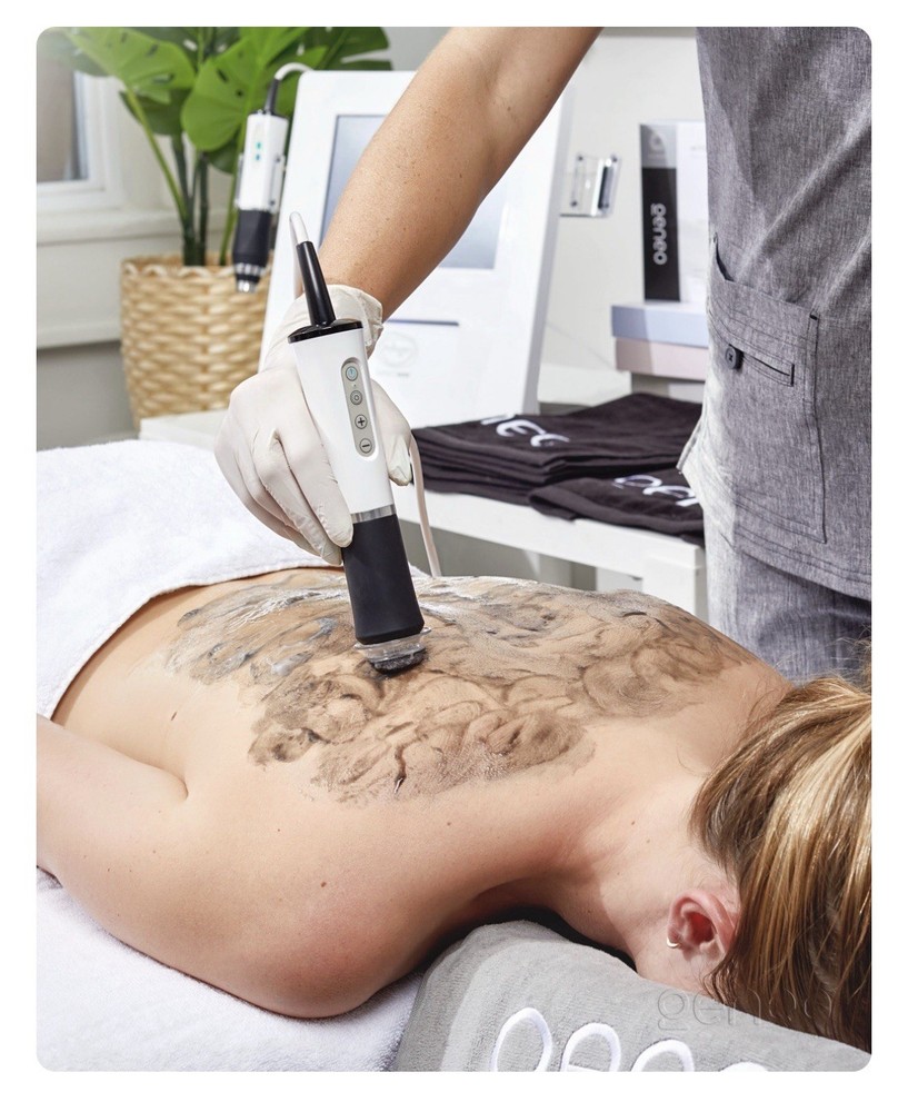 Pollogen by Lumenis geneO+ Multi-Function Machine Advanced 3-in-1, Customizable