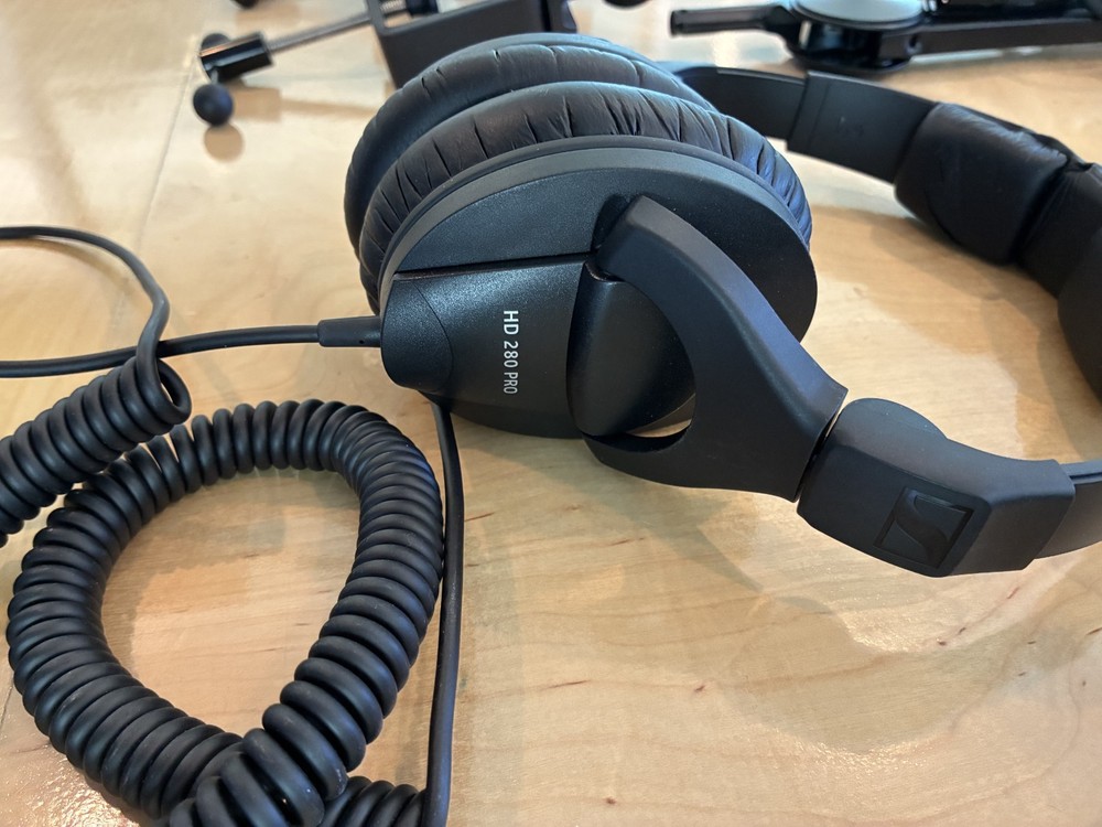 RODE Rodecaster Pro II Bundle – USED