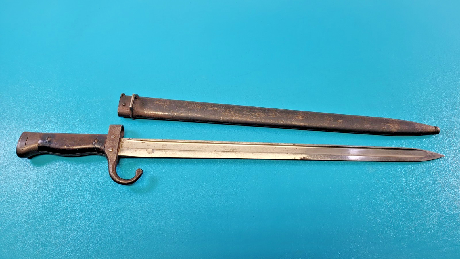 French Model 1892 Mannlicher Berthier Bayonet Knife + Scabbard First Var TR1080