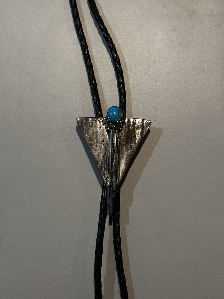 BENNET STERLING SILVER BOLO TIE