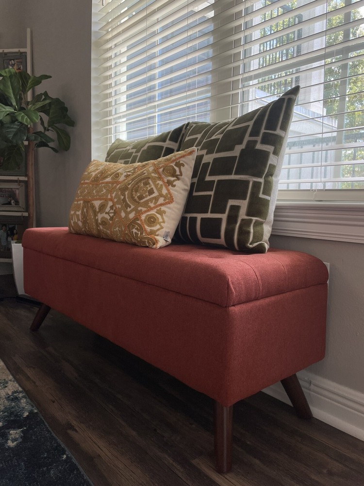 Arthur Tufted Storage Bench with Storage Threshold" (NEW / ASSEMBLED)
