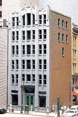 Lunde Studios 24 HO Scale Heron Ltd. -- Kit