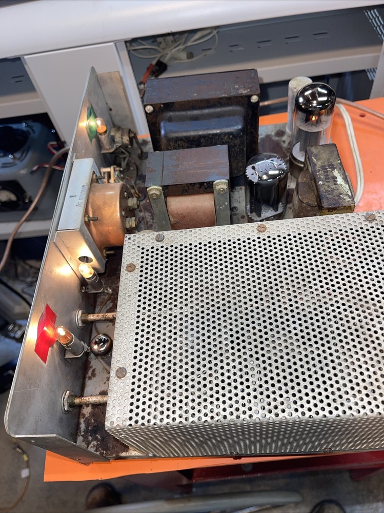 Globe Scout Deluxe Transmitter Rough Shape Works Not Pretty But Rare Switch Burn