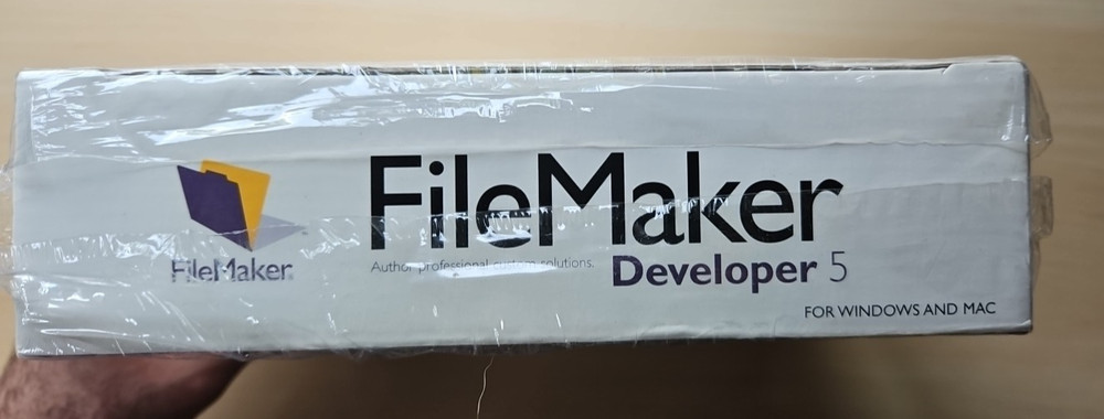 FileMaker Developer 5 Windows Mac Database Software - New in Box