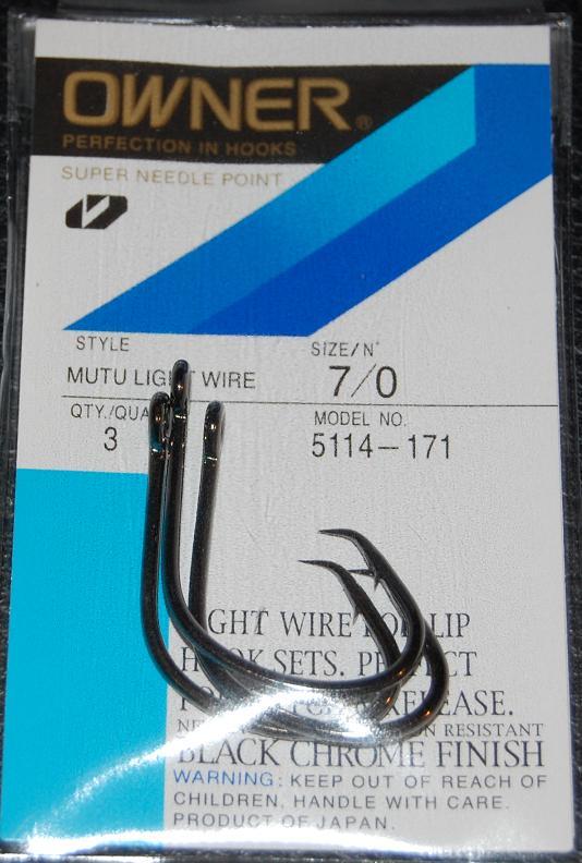 OWNER Black Chrome Mutu Light Wire Circle Hooks 5114-171 Size 7/0 - 3 pack