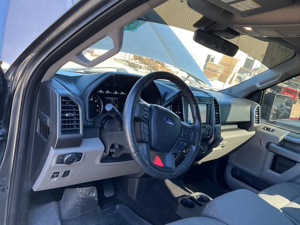 F150 2019 Glove Box 4940296
