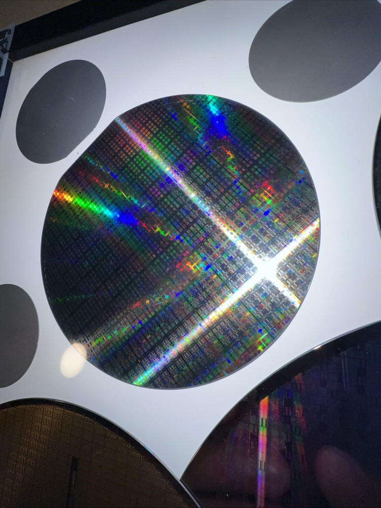8” Silicon Pattern Wafer IntegratedCircuits Art 8”6”6”4”2”1”1” Art semiconductor