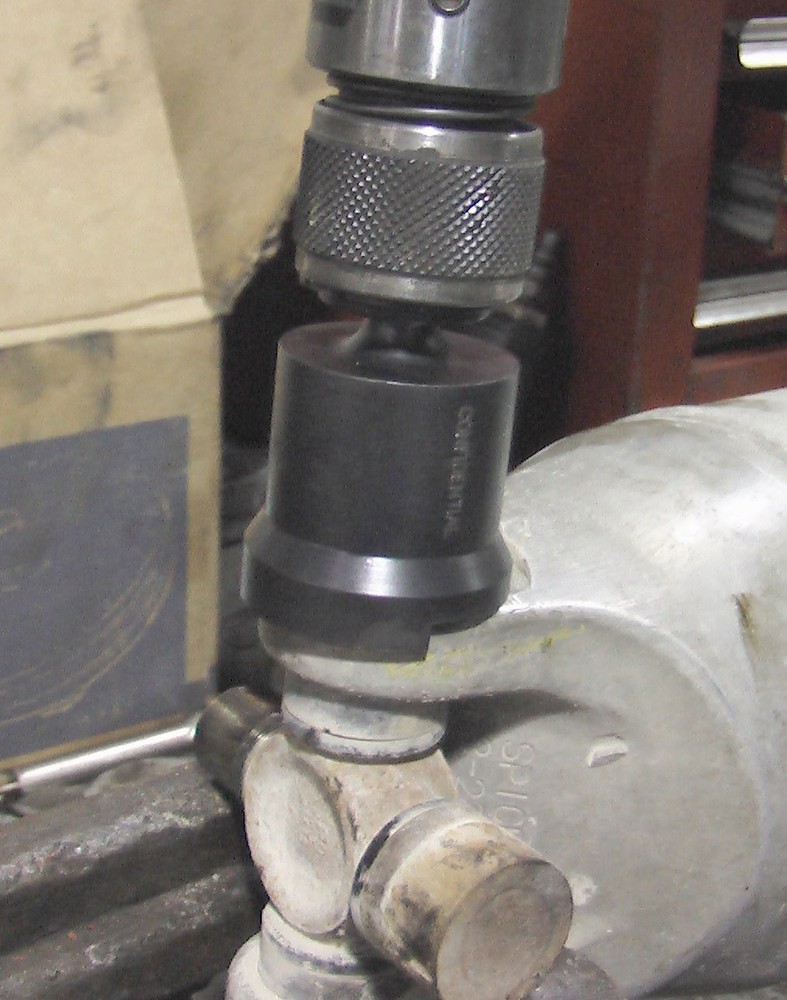 18980 Pneumatic U-Joint Driver