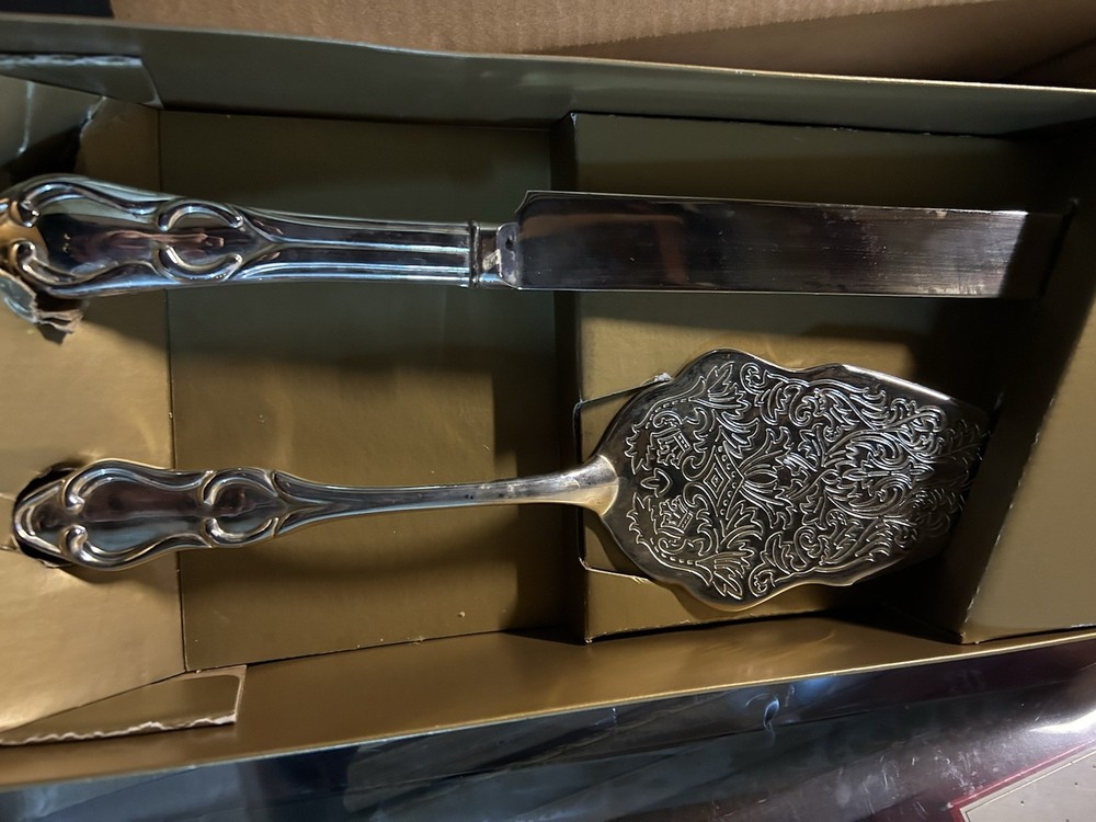 Beverly Clark Collection Silver Plated Wedding Knife Cake Server EUC