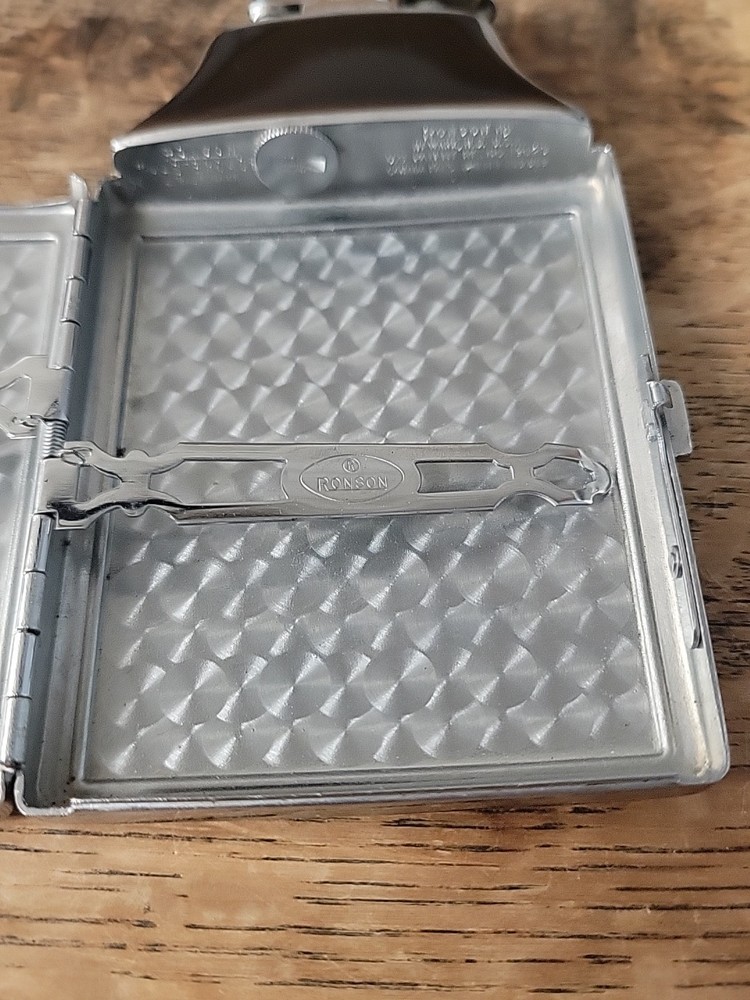 Vintage RONSON Mastercase Cigarette Lighter and Holder w/Original Box Untested.