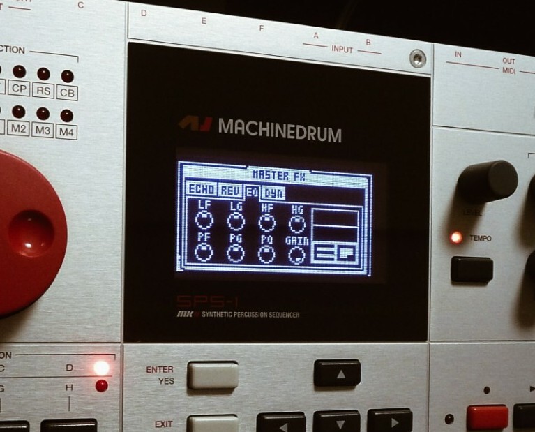 Elektron MD MM Custom LUX (Negative) LED Display !