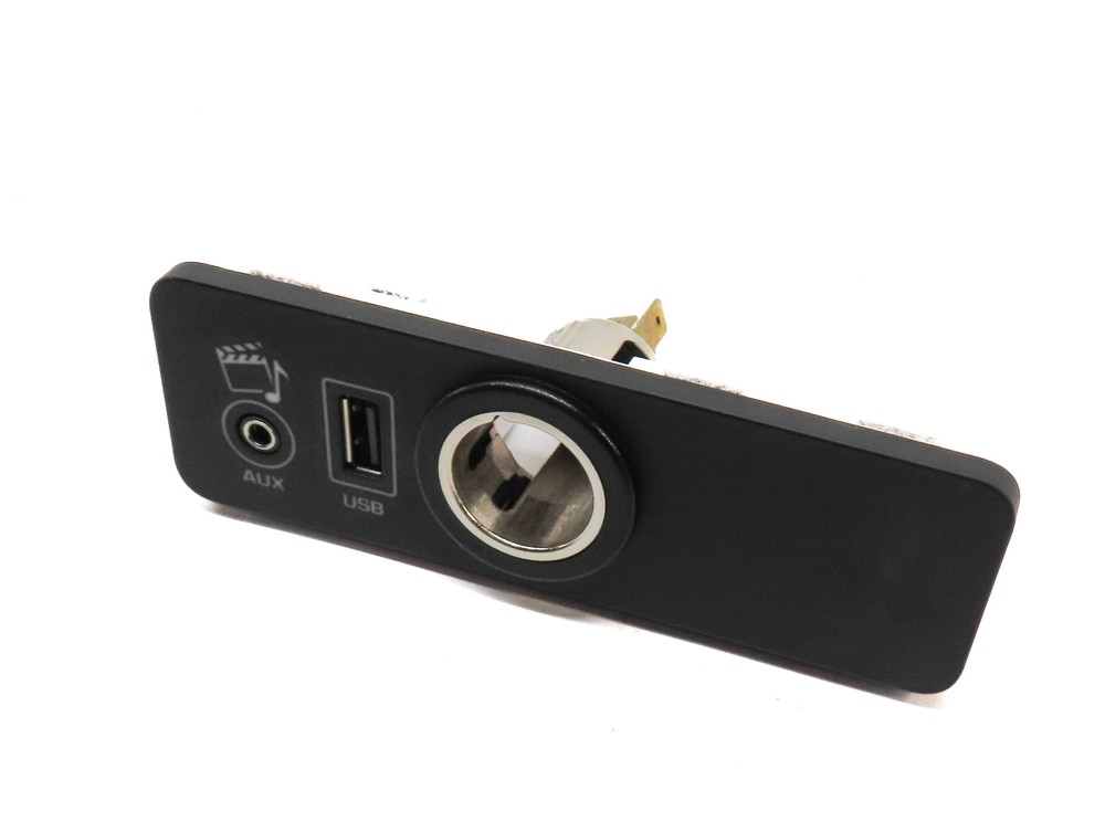 2014 RANGE ROVER EVOQUE (L538) USB AUXILIARY AUDIO MEDIA INTERFACE JACK 12V PLUG