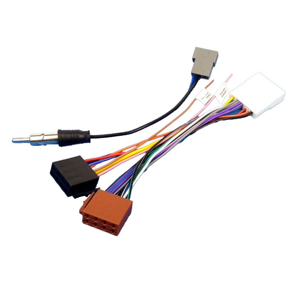 Practical ISO Adapter Cable for Nissan Vehicles with Antenna Functionality