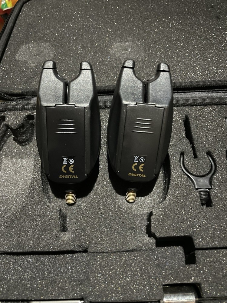 Fox Ultron X3 Alarms