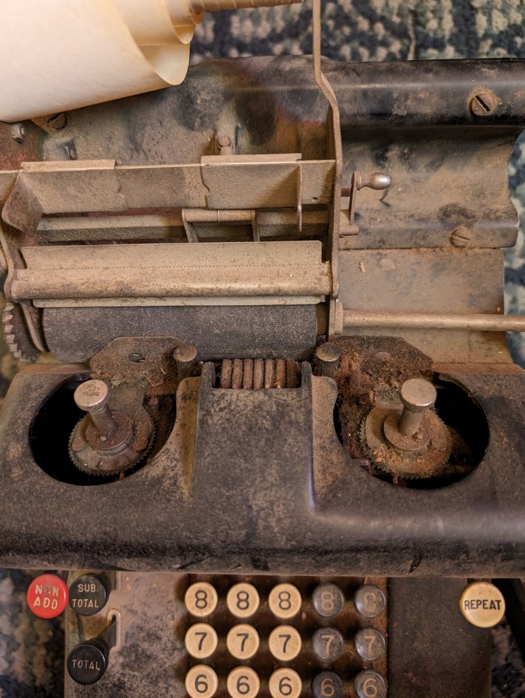 1940 adding machinery