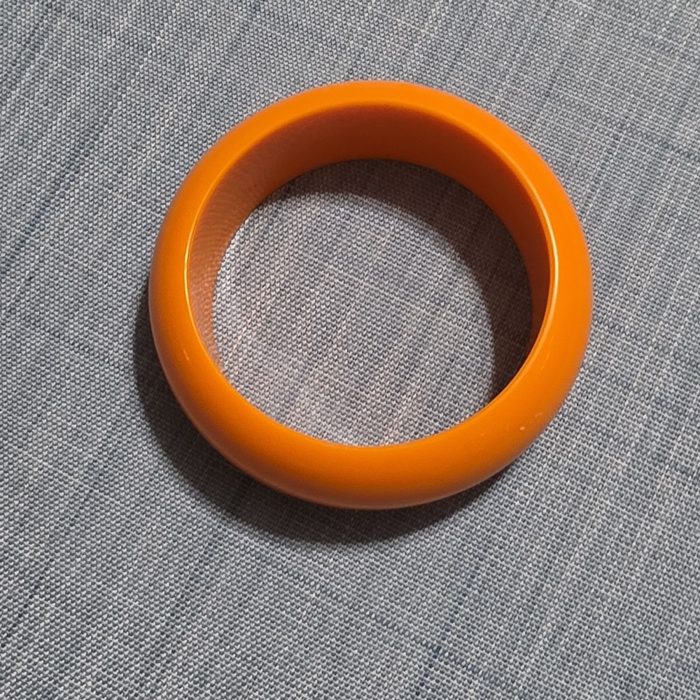 Bakelite Orange Bangle Bracelet 2.5" Inner Diameter Vintage