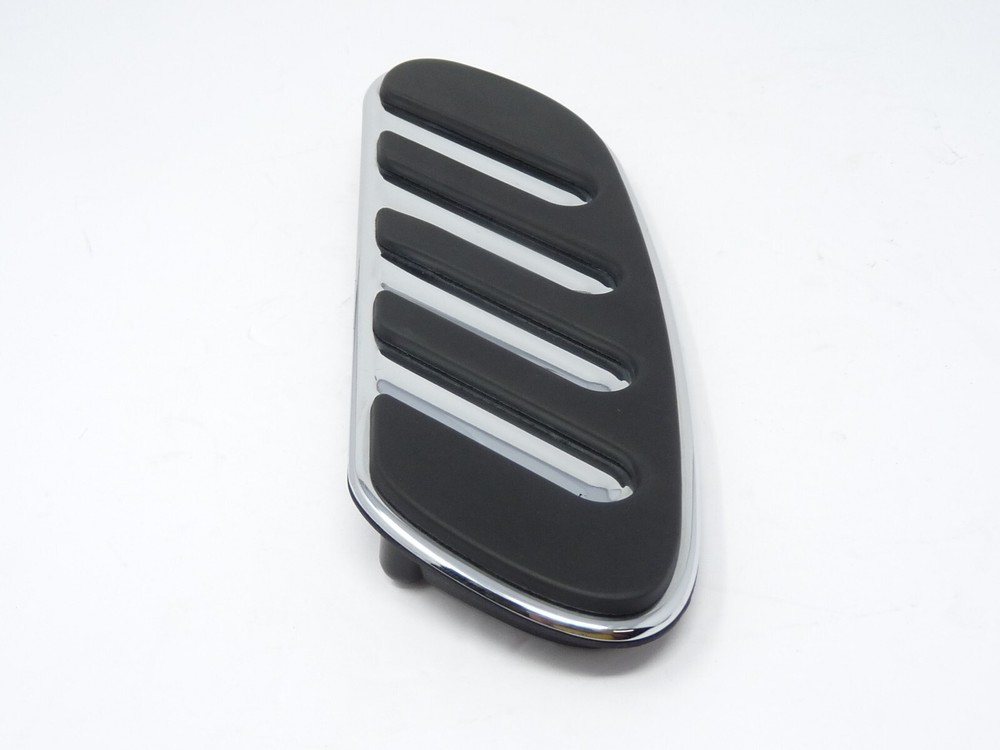 GENUINE HARLEY DAVIDSON CENTERLINE PASSENGER SWEPT WING FOOTBOARD INSERTS NICE!