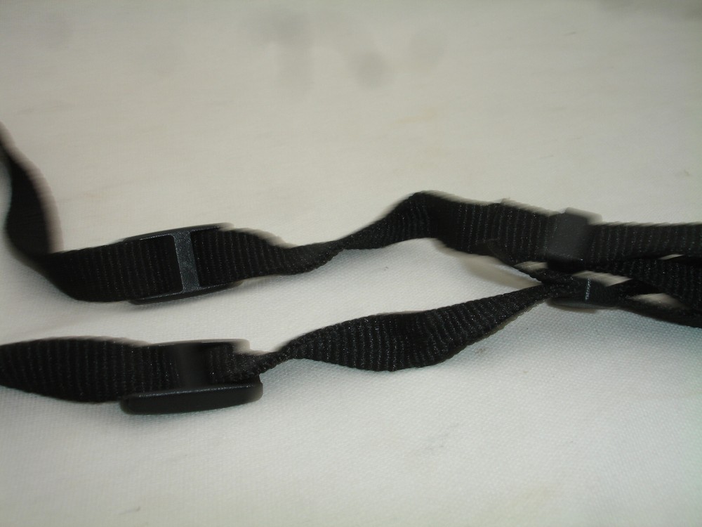 Genuine NIKON CAMERA NECK STRAP AN-DC3 ( older version )