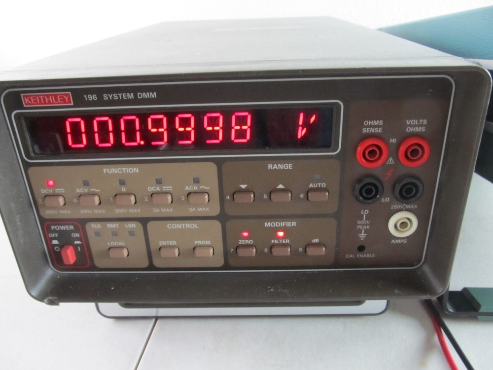 Fluke 515A Portable Calibrator, Working Condition