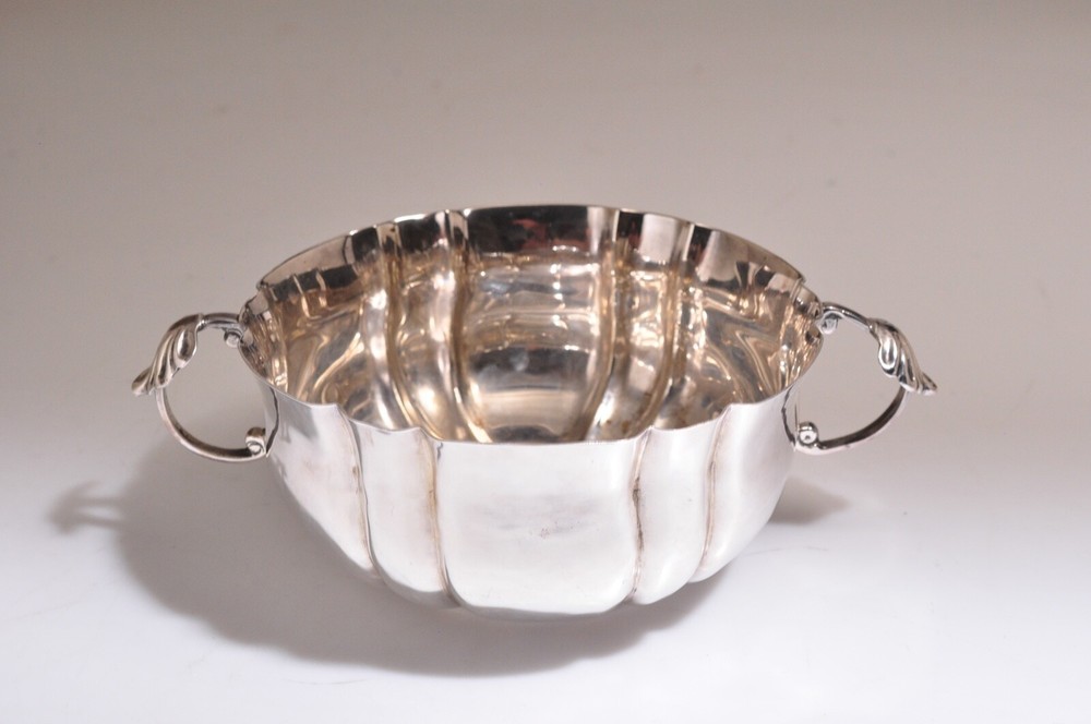 Large Vintage DUPUIS Mexico Silverplated Bowl- Leaf - Plateado- 8 3/4" X 6" X 3"