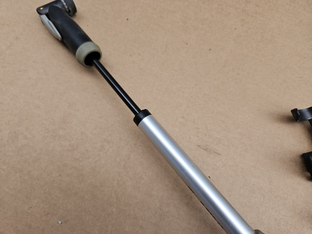 Topeak Mini Master Blaster Frame Pump Schrader Valve w/ Mounting Bracket