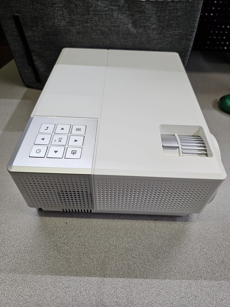 JIFAR Projector LED-portable Wired - Tested