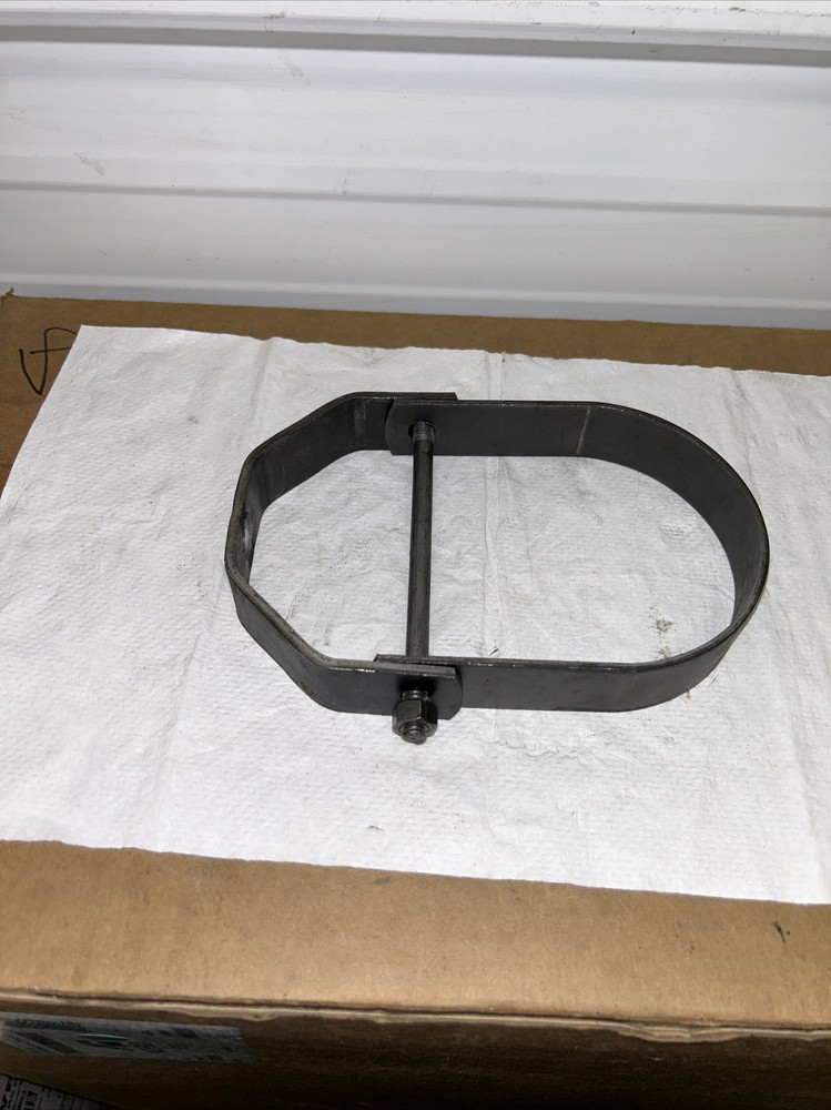 Pipe Hanger 4”