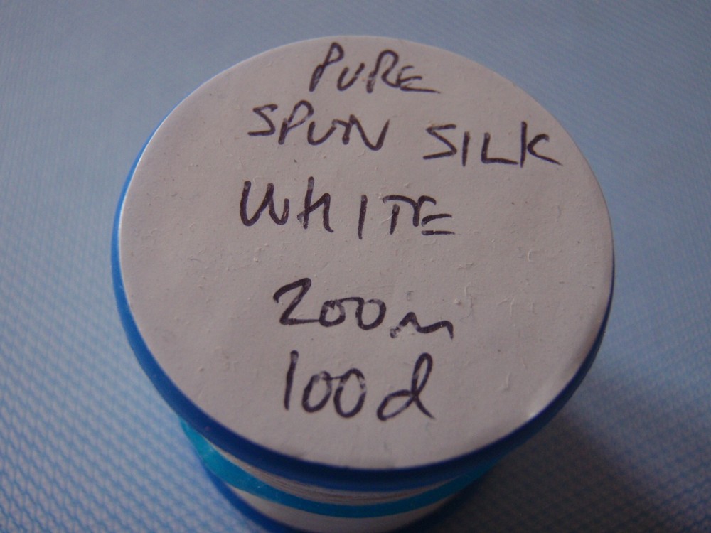 Pure silk fly tying thread - white - 100d