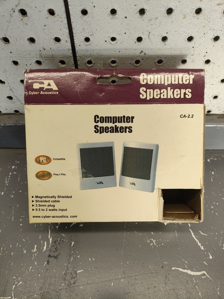 Cyber Acoustics CA-2.2 Computer Speakers Pair Magnetically Shielded Beige Used