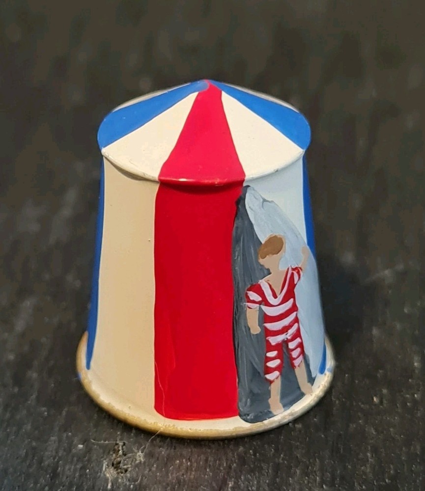 VINTAGE HAND PAINTED THIMBLE