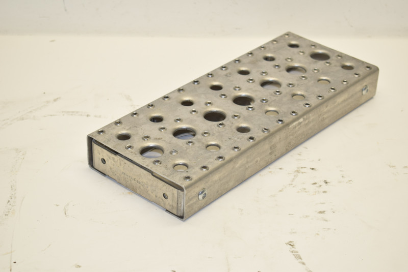 Freightliner Step A22-67062-035 (723-10340)