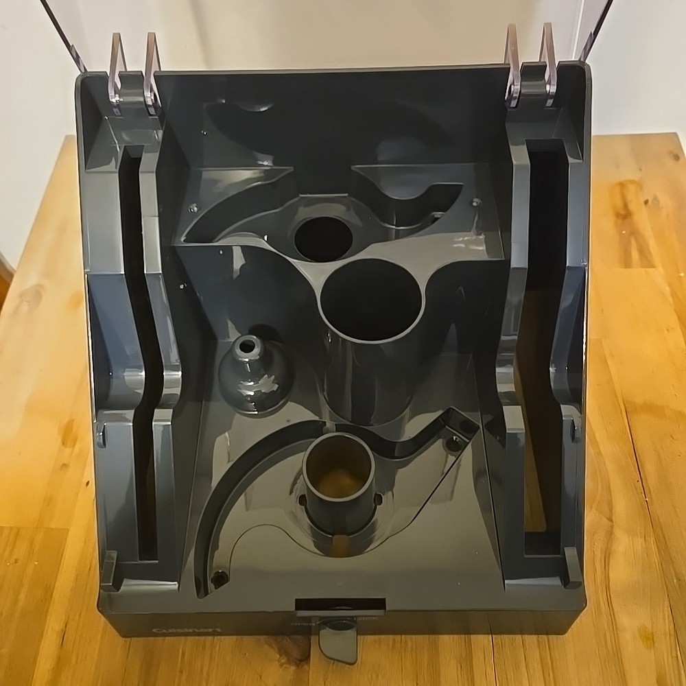 Cuisinart FP-13 Storage Case Only Holds 6 Blades