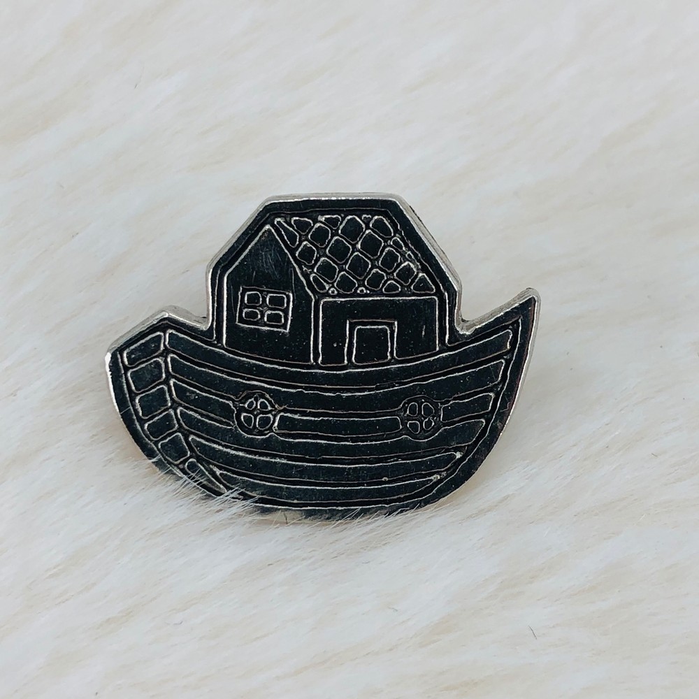 Silver Tone Noahs Ark Religious Lapel Pin