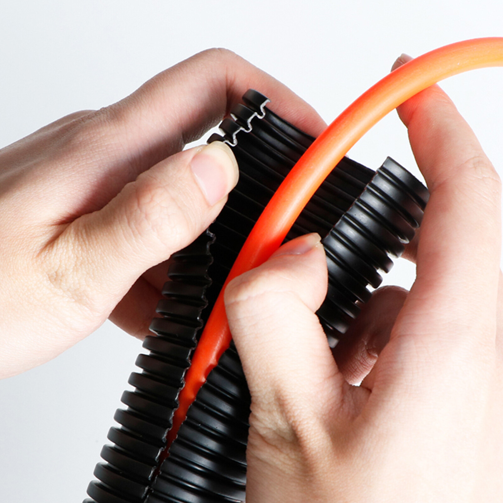 Wiring Loom Split Wire Cable Sleeve Flex Tubing Wire Wrap Corrugated Conduit Lot