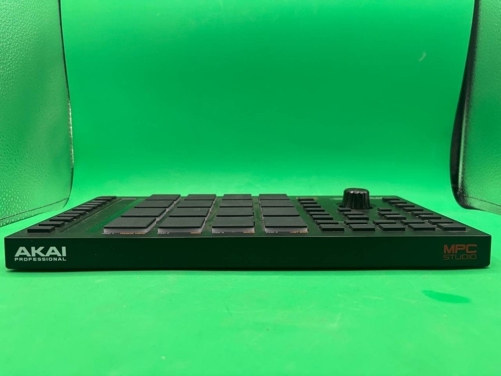 Akai Professional MPC Studio Music Production Controller Working PH9