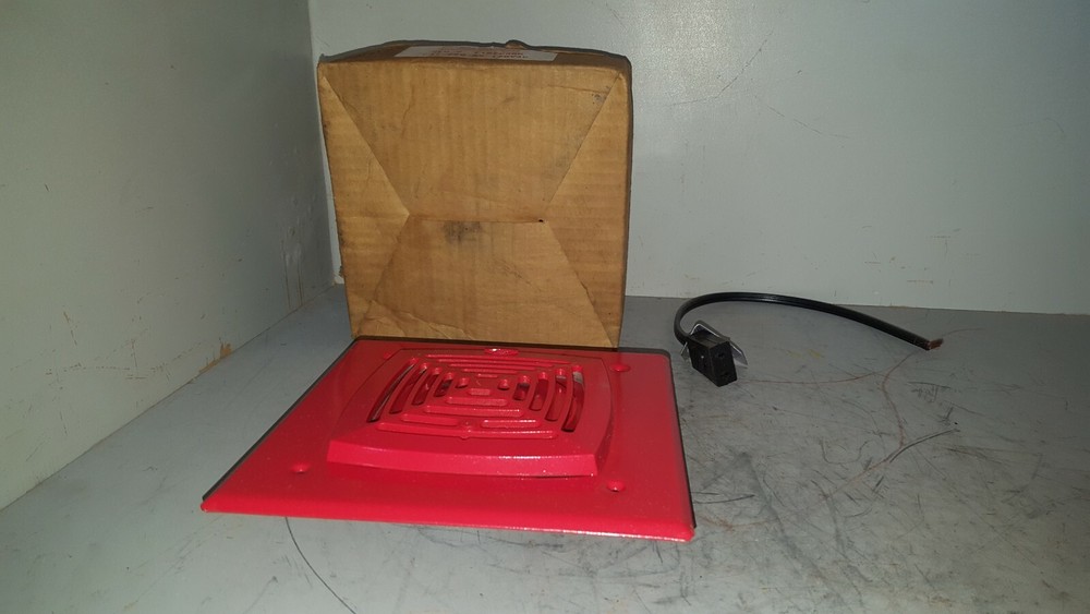 Edwards Flush Firehorn, MISSING SCREWS, 120V, 880-N5