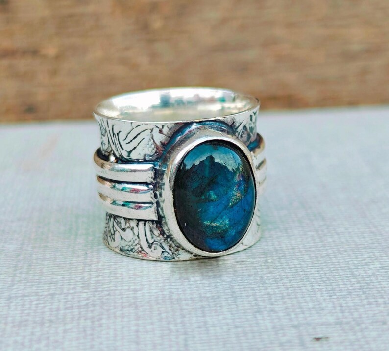 Solid 925 Sterling Silver Natural Labradorite Spinner Handmade Meditation Ring