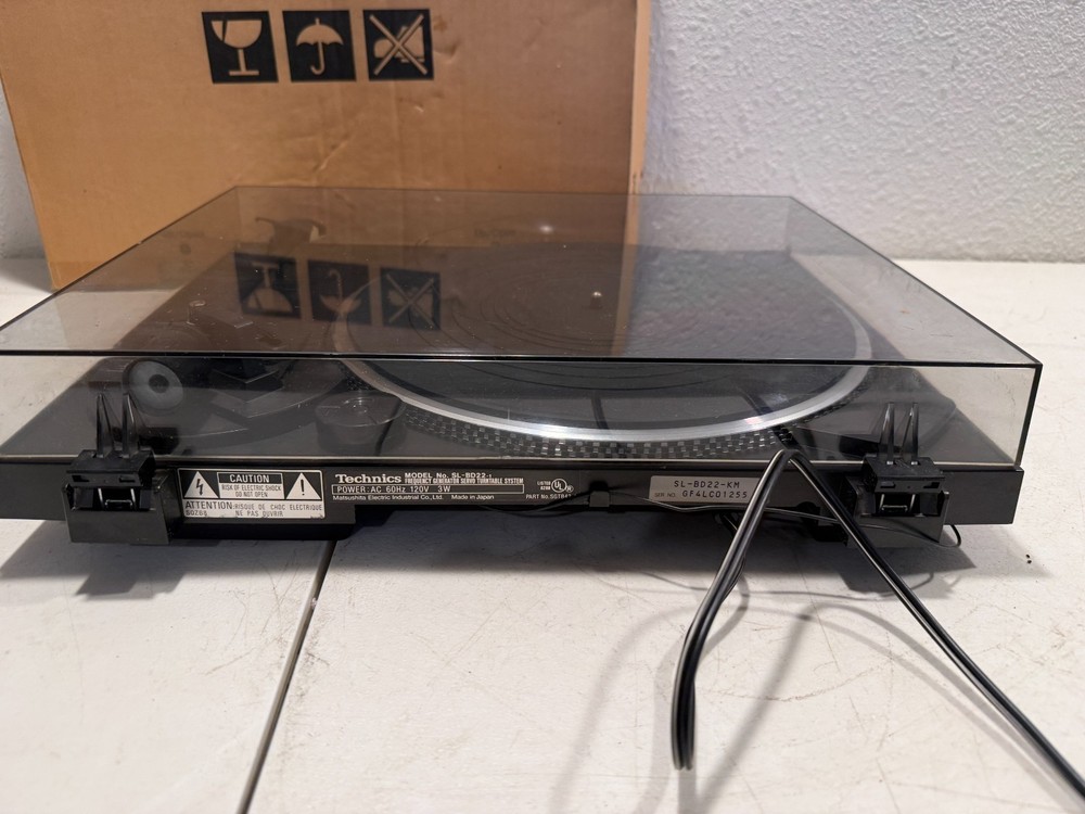 Technics SL-BD22 (k) Semi-Automatic Turntable